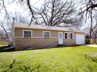 280 24th St N, Springfield, MI 49037