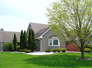 2nd image of 2181 Christopher Dr