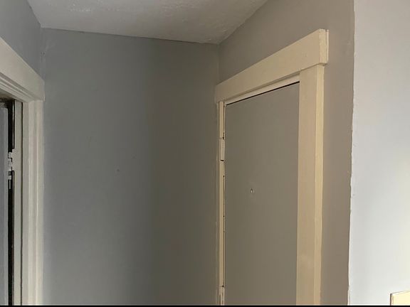 4th image of 1403 Edgemont Ave
