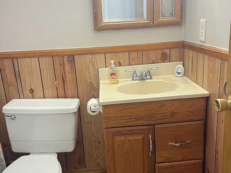 762 Maggie Ave — Photo 5