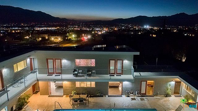 Panoramic Valley Views