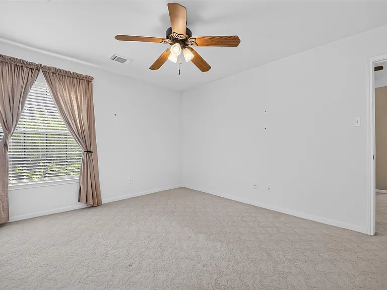 4414 Ringrose Dr — Photo 34