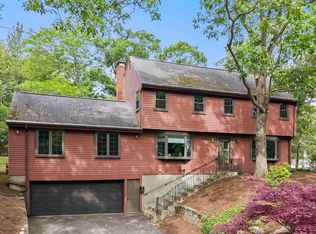 37 Michele Ln, Braintree, MA 02184