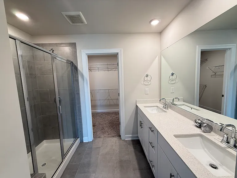 525 Nixon Rd — Photo 9