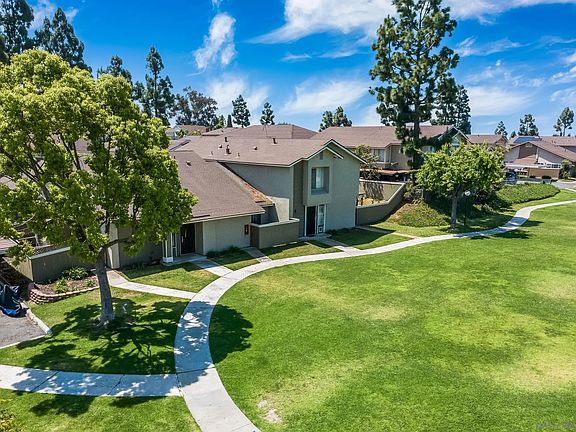 3rd image of 6880 Bear River Row Unit 1