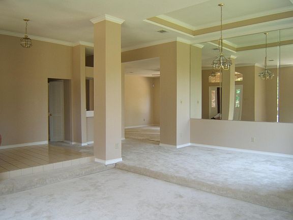 4th image of 6816 Coach House Ln