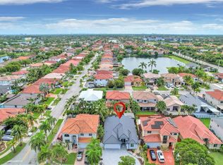 5465 SW 164th Pl, Miami, FL 33185