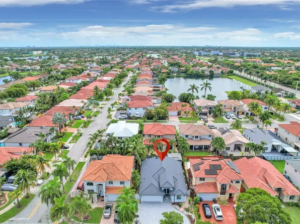 5465 SW 164th Pl, Miami, FL 33185