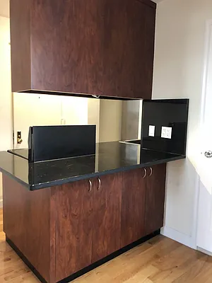 Rented by Georgine Podhorsky, LREB | media 15