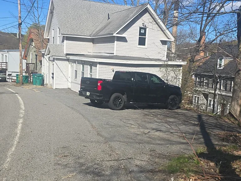 19 Ashburnham St #BASEMENT — Photo 10