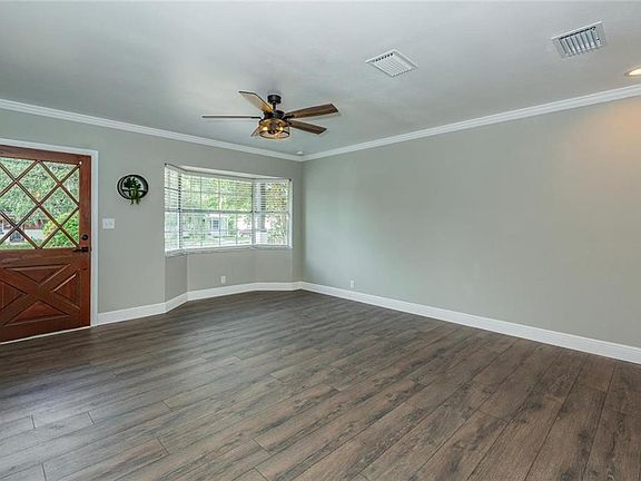 5th image of 3507 E 27th Ave