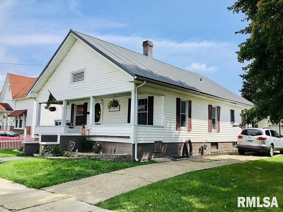 1st image of 932 Veterans Dr