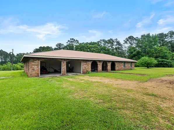 731 New Hope Kokomo Rd, Foxworth, MS 39483