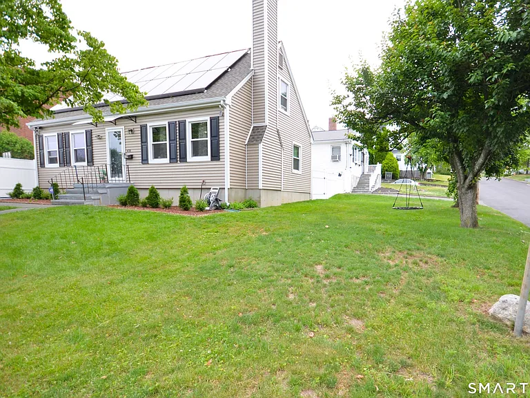 430 Berkeley Rd — Photo 35
