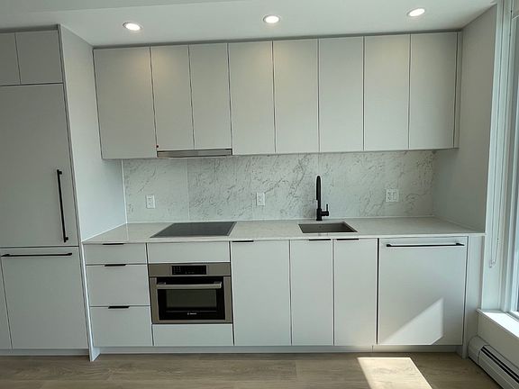 2nd image of 13685 102nd Ave