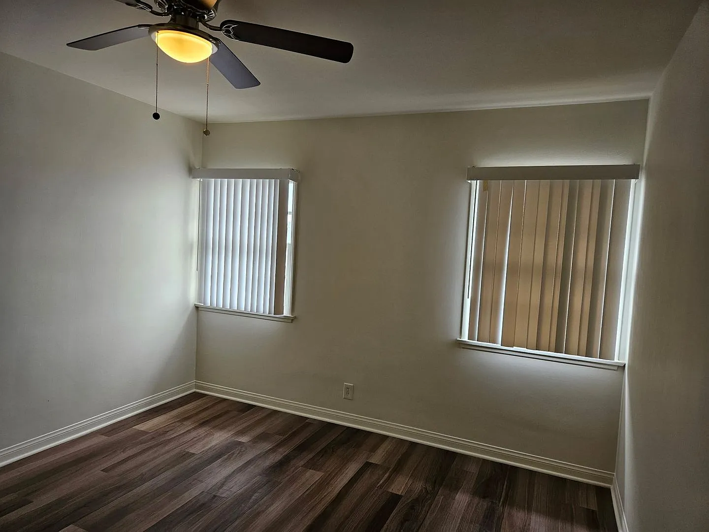 Queen 6 Apartments (DMM942) — Photo 2