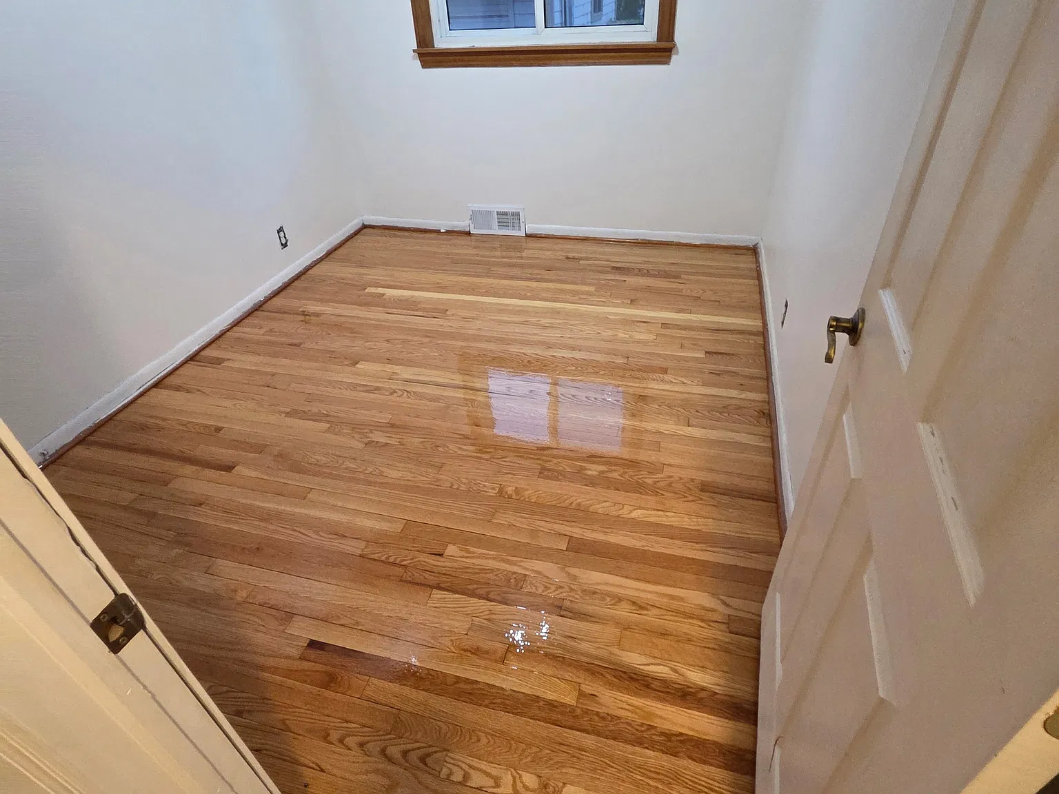 3 bed, 1772 sqft, $2,100 — Photo 2