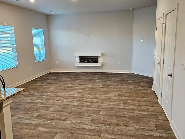 1205 Hibiscus Way — Photo 18