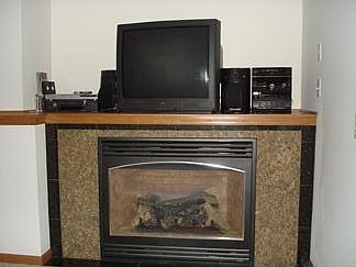 4th image of 709 Forest Glen Cir