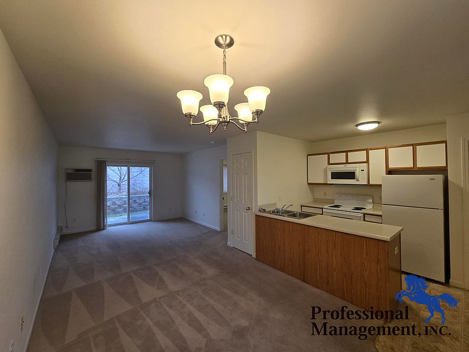 1st image of 3825 Avenue B Unit 14