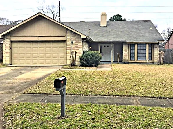 5518 Fair Forest Dr, Houston, TX 77088