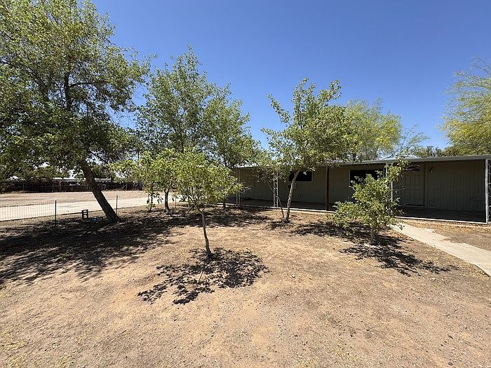 1st image of 16002 N 66th Dr
