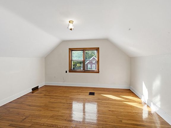 5th image of 1625 S Memorial DRIVE