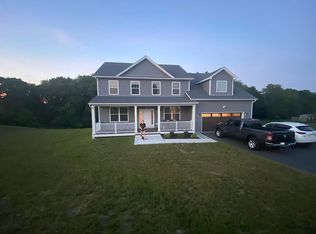 112 Stratford Rd, Poughkeepsie, NY 12603