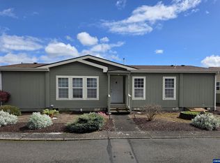 613 Royalty Cir NE, Salem, OR