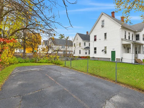 28-30 Nelson Ave, Springfield, MA 01109