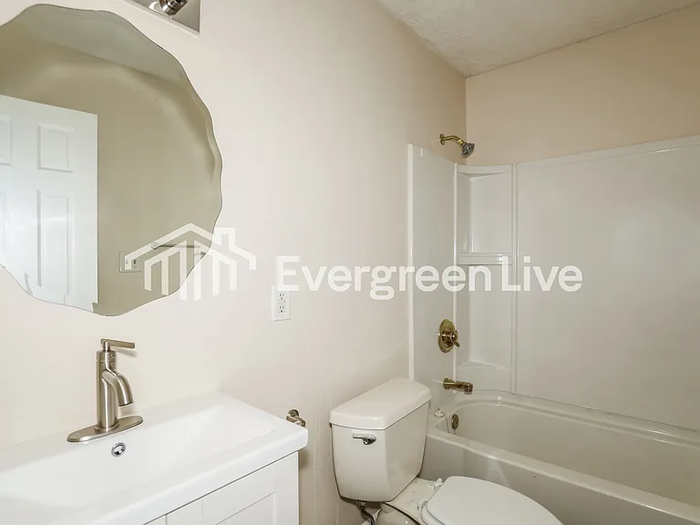 6101 Old Mill Dr — Photo 14