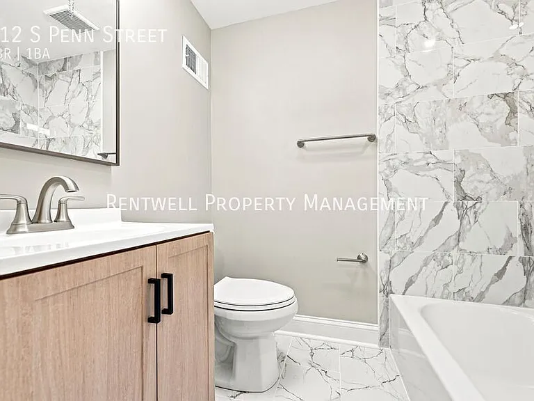 712 S Penn St — Photo 4