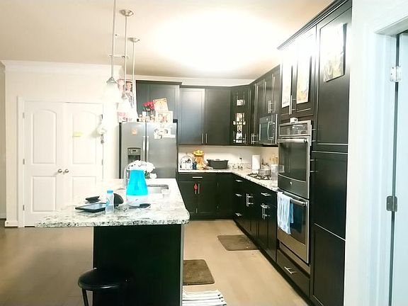 4th image of 13740 Endeavour Dr APT 407