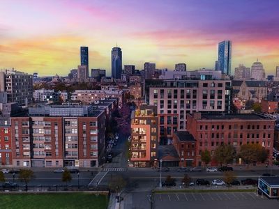 595 Albany St #301, Boston, MA, 02118