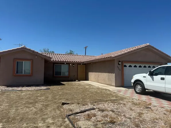 2469 Shore Life Ave, Thermal, CA 92274