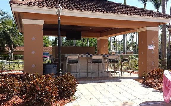 5th image of 1160 Wildwood Lakes Blvd APT 306