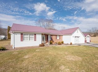 517 Cedar Springs Rd, Sugar Grove, VA 24375