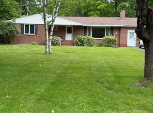 15 Smiley Ave, Winslow, ME 04901