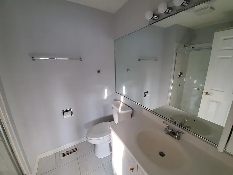 254 Charlotte Ct — Photo 24
