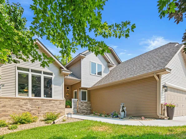 8130 Ravenrock Rd, Rockford, MN 55373