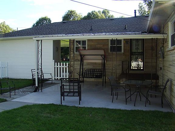4th image of 620 Joe Clifton Dr