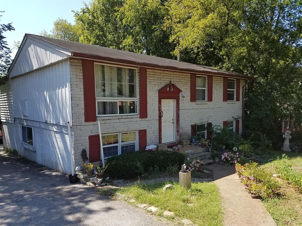 1st image of 1931 Karen Dr