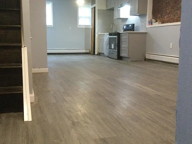 196 Van Horne St #1 — Photo 6