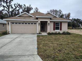 1045 Heron Point Dr, Inverness, FL 34453
