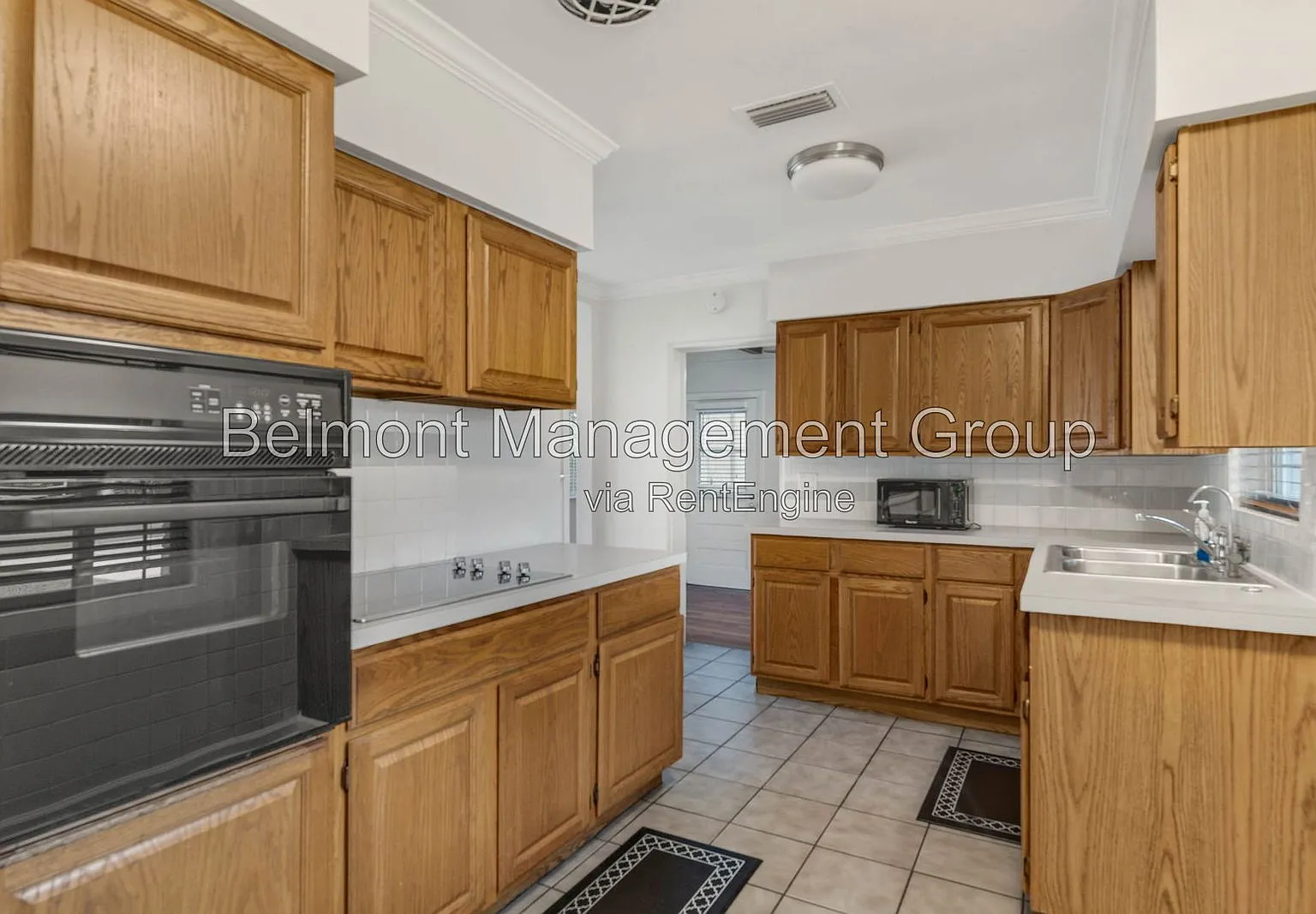 3 bed, 2.0 bath, 1409 sqft, $2,595 — Photo 4