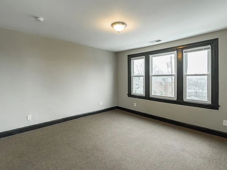 5700 N 20th Street — Photo 19