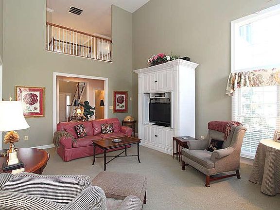 5th image of 13800 Golden Fields Ct