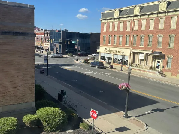 111 N Main St, Delphos, OH 45833
