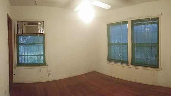 3rd image of 2435 Waverly Ave