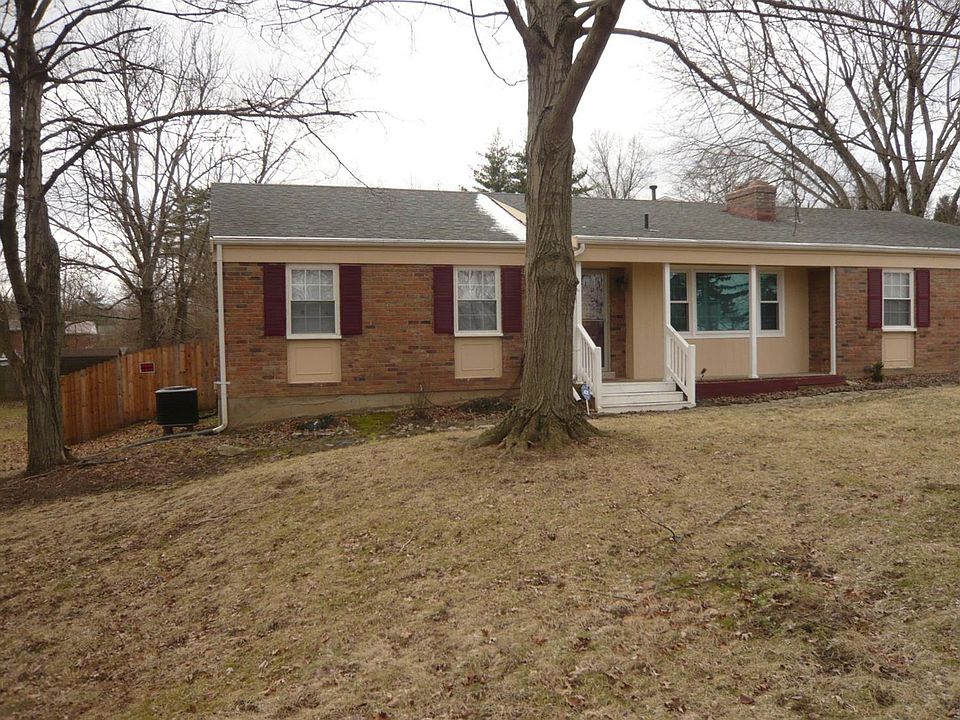 2nd image of 2073 Adams Rd